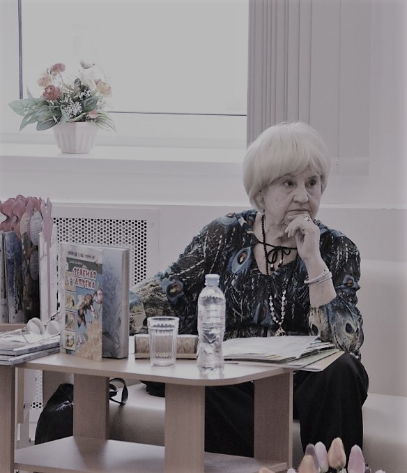 4ca5d5d72c7b10c0328c0ff8be2f4f67