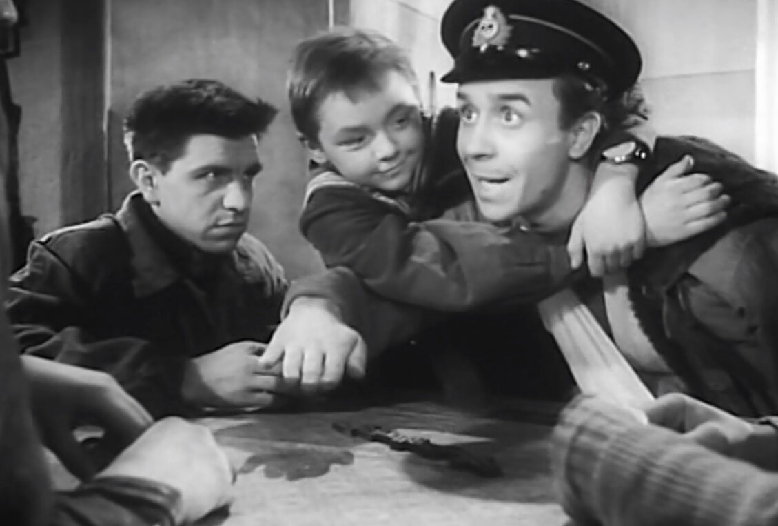 Чуковский Балтийское небо кадры